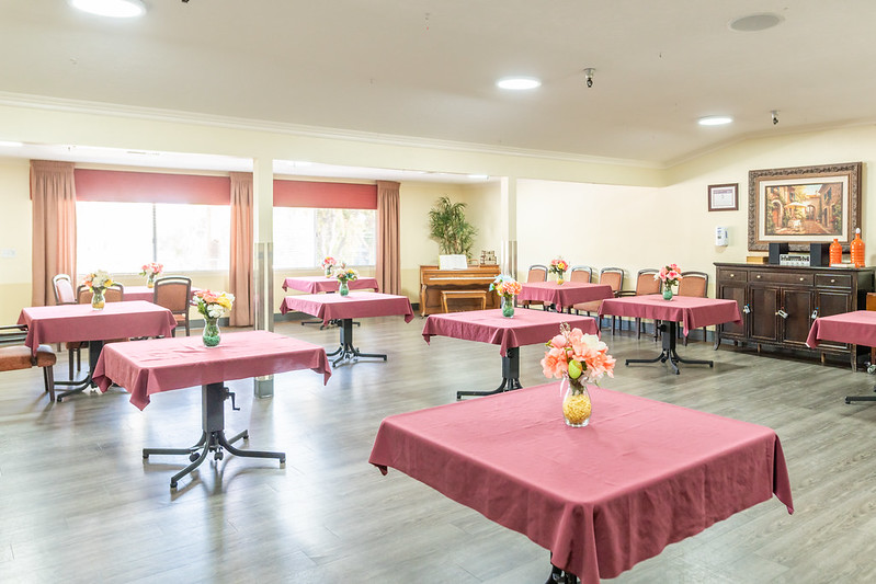 Redlands Healthcare Center
