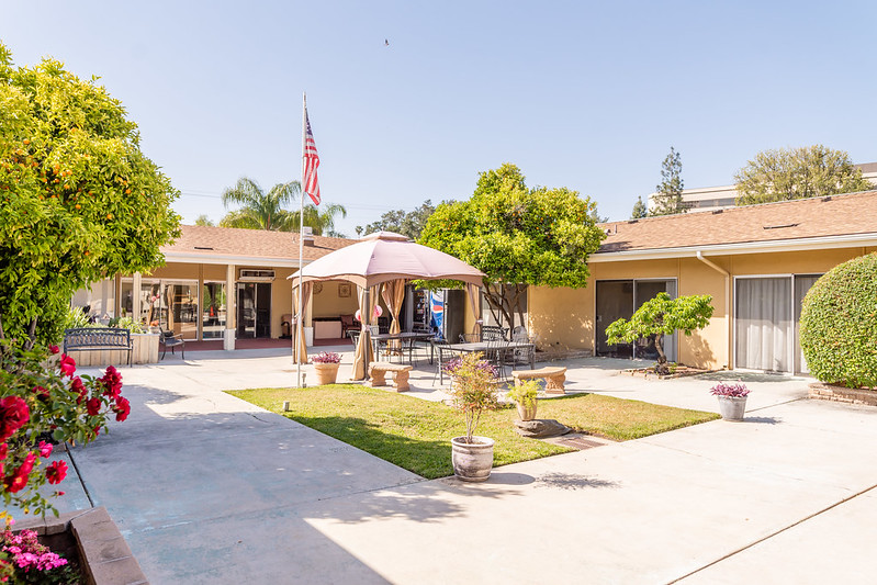 Redlands Healthcare Center