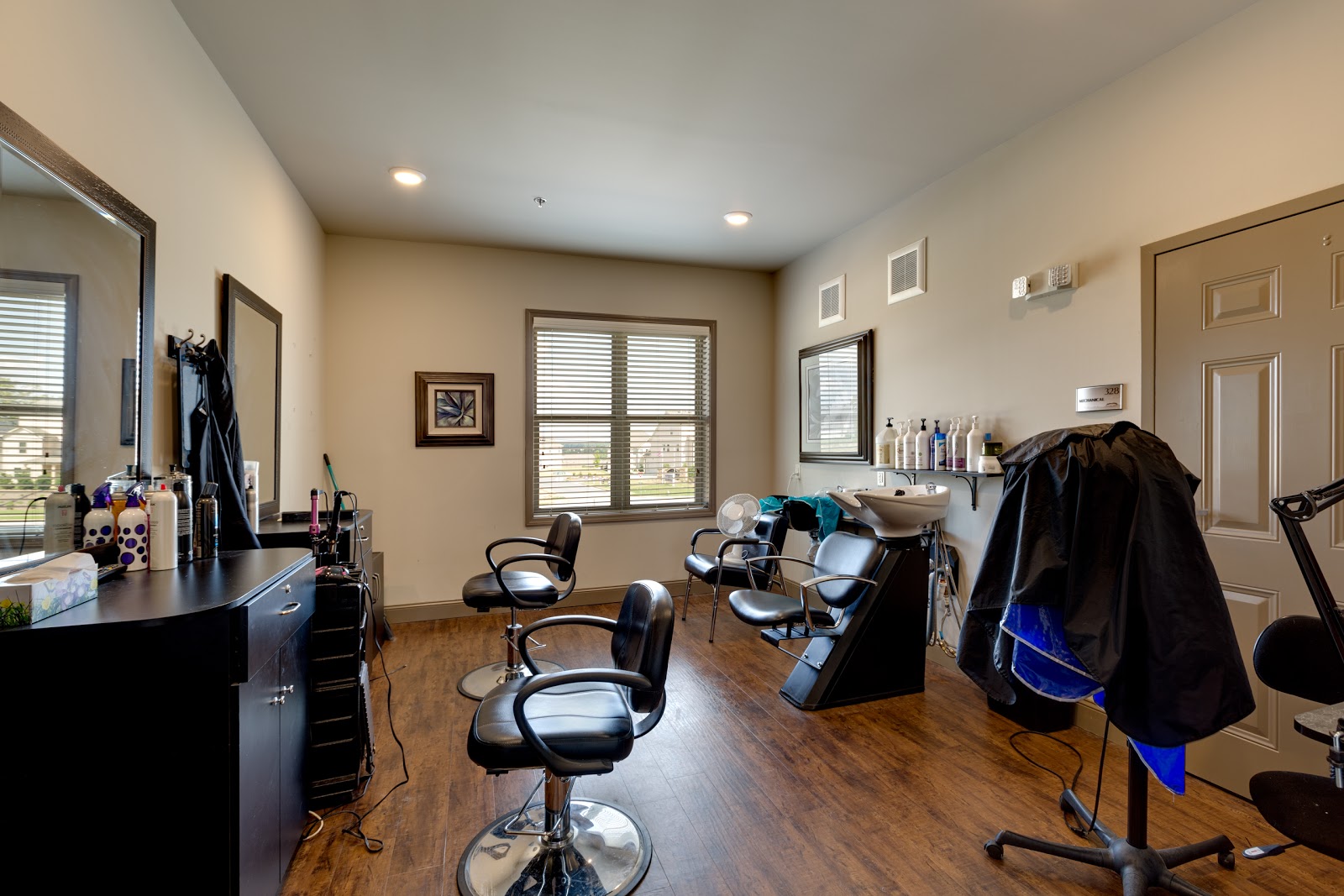 Oaks at Acworth (senior living)