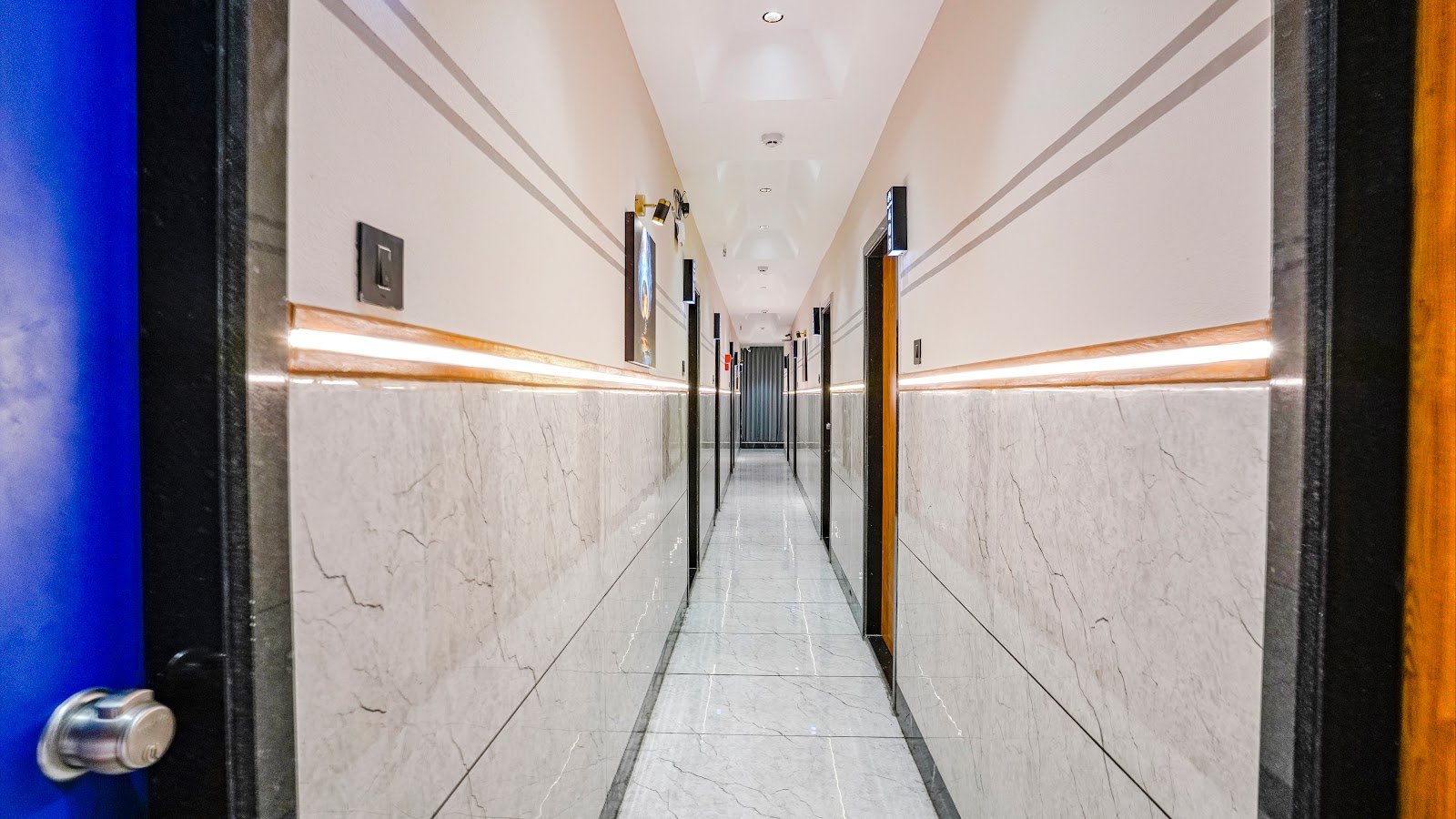 HOTEL ROYAL ORBITS
