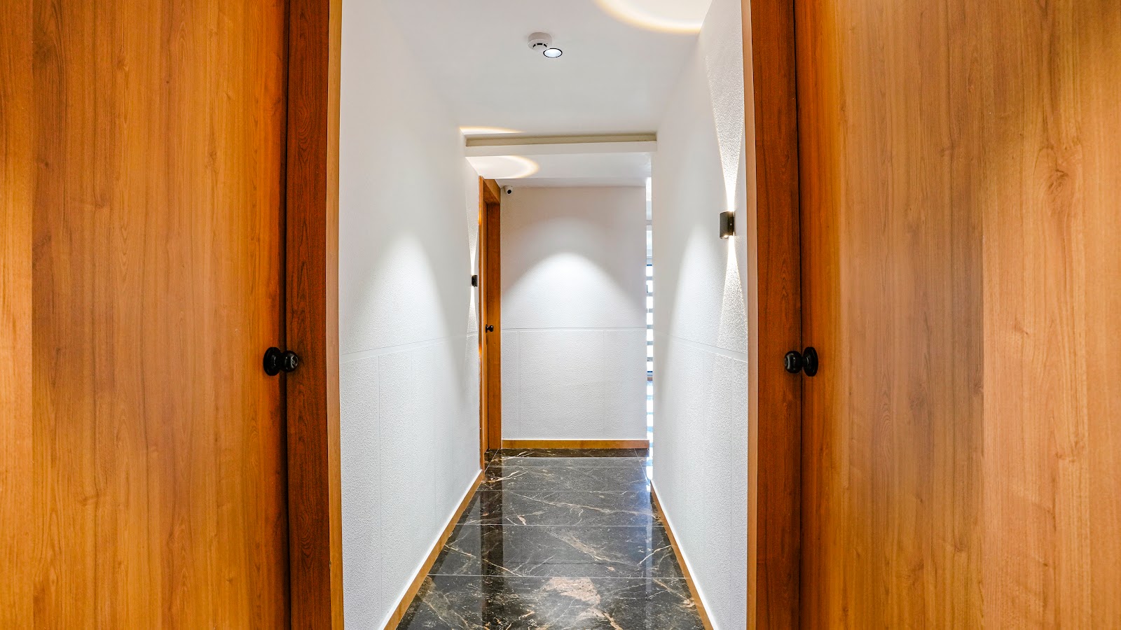 HOTEL ROYAL ORBITS