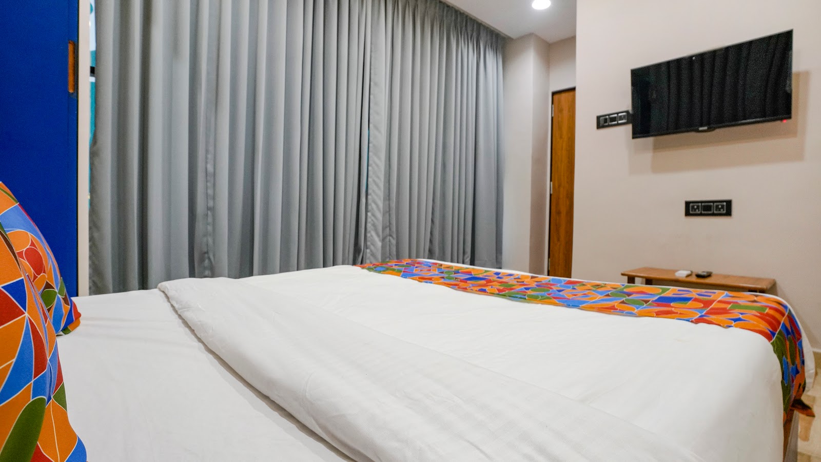 HOTEL ROYAL ORBITS