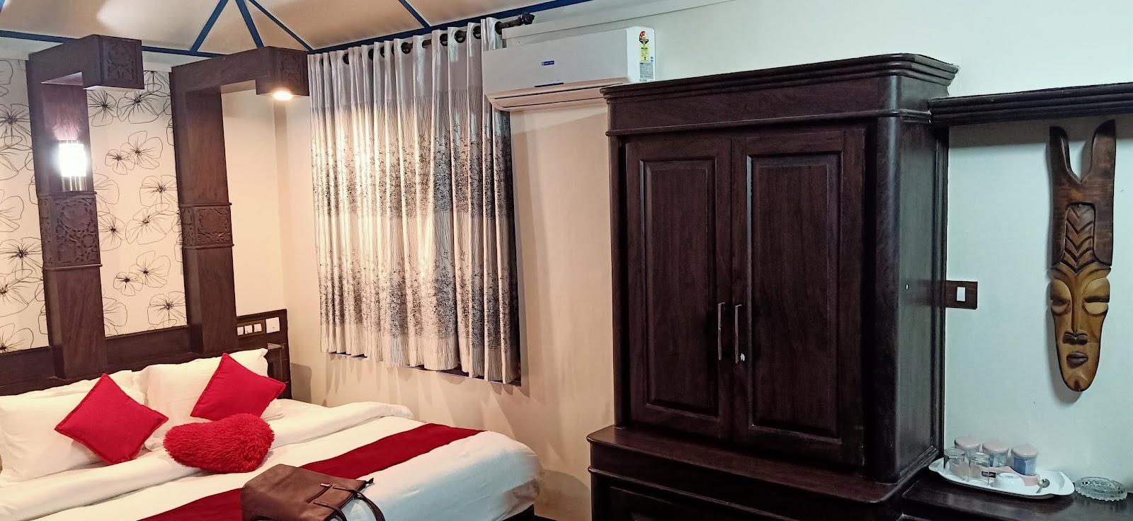 Olives Home Stay and Resort