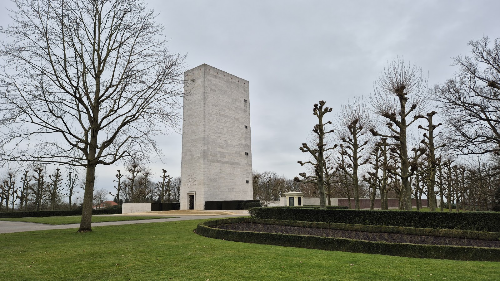 Netherlands American Cemetery
