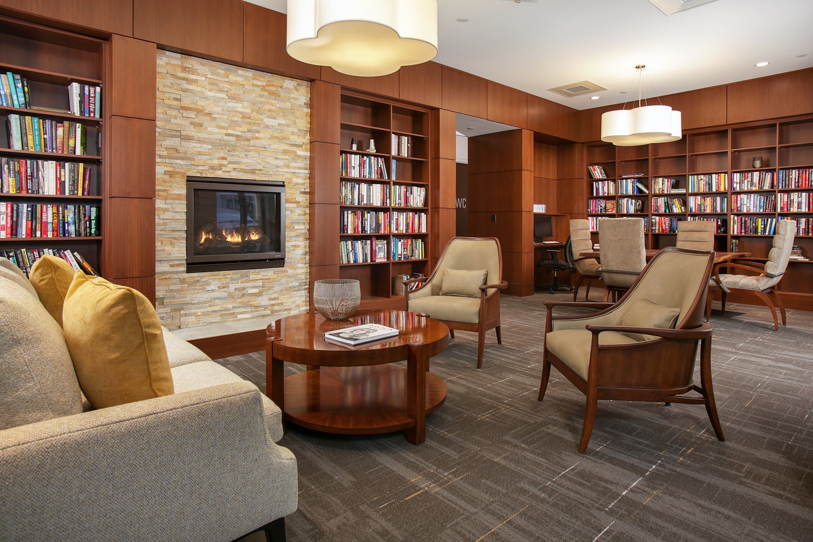 Waterstone at the Circle