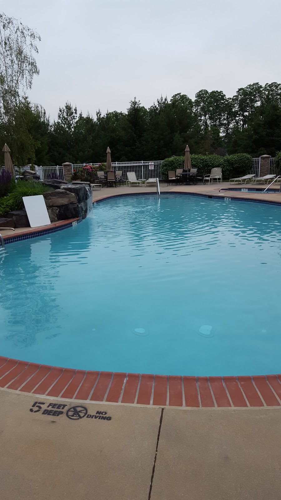 Four Seasons At Cedar Grove