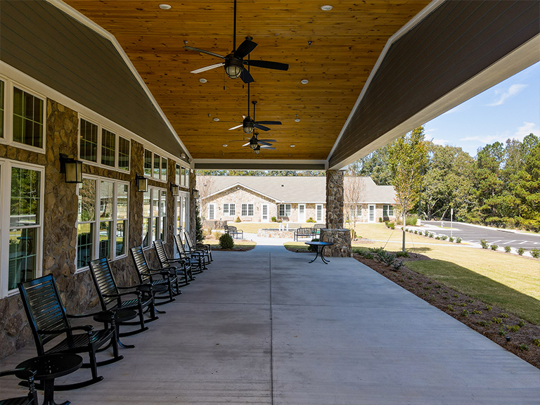 Manor Lake Hamilton Mill - Assisted Living & Memory Care in Buford, Dacula, GA