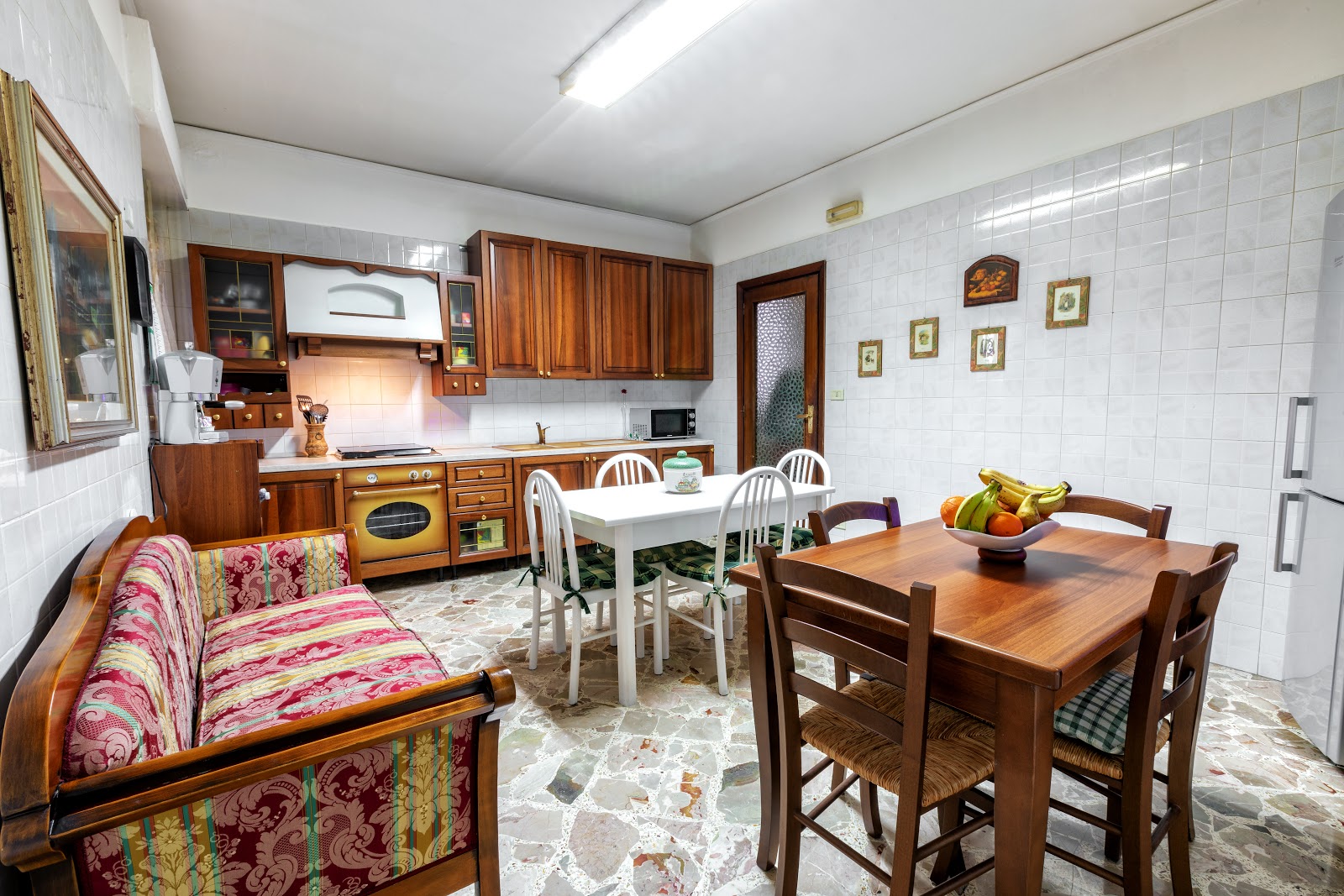 Aurora - Azzurra - Casa Famiglia - Casa di Riposo - Comunità Alloggio x Anziani