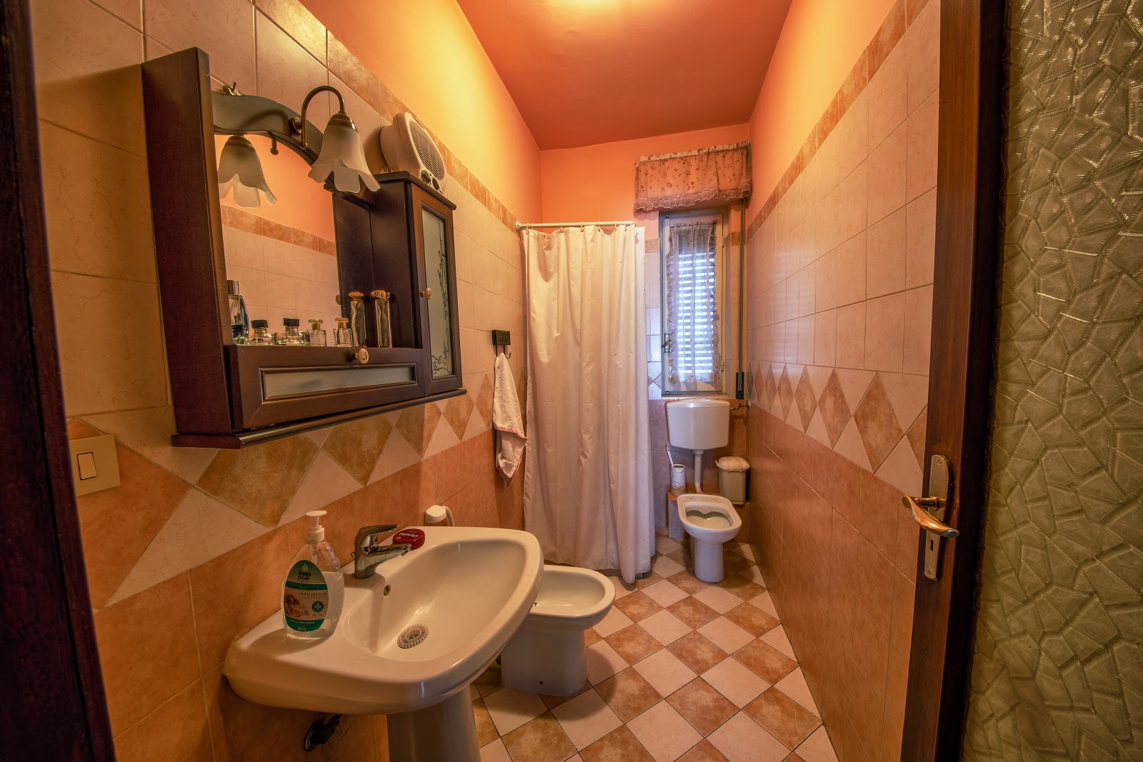 Aurora - Azzurra - Casa Famiglia - Casa di Riposo - Comunità Alloggio x Anziani