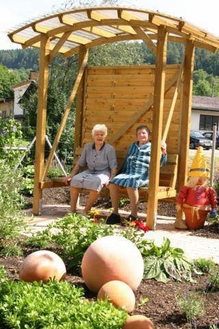 Senior Center Emmaus gGmbH