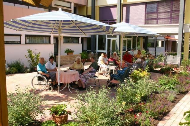 Senior Center Emmaus gGmbH