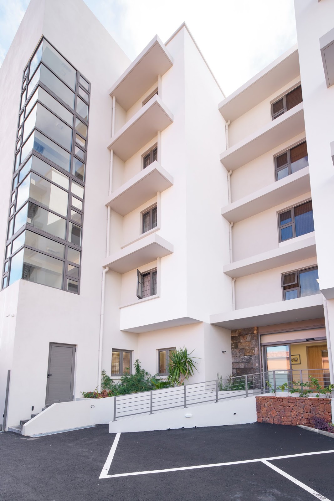 Chez Myriam Residential Care Home by Némorin