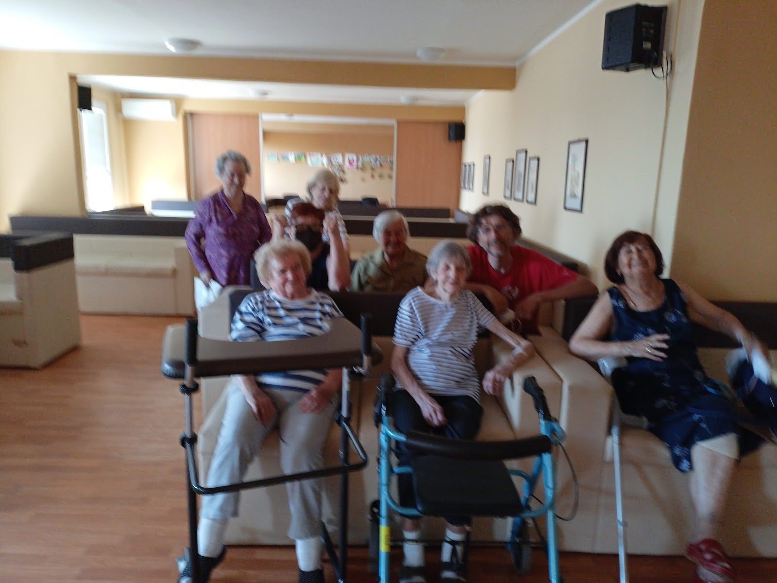 Ružinovský domov seniorov