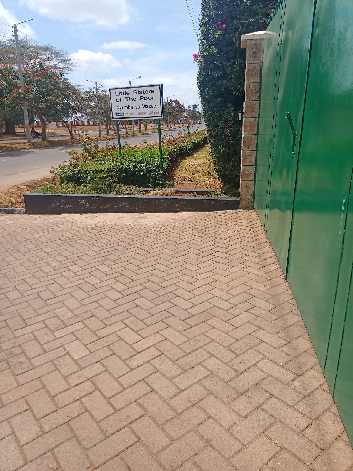 Nyumba Ya Wazee(Little Sisters Of The Poor)