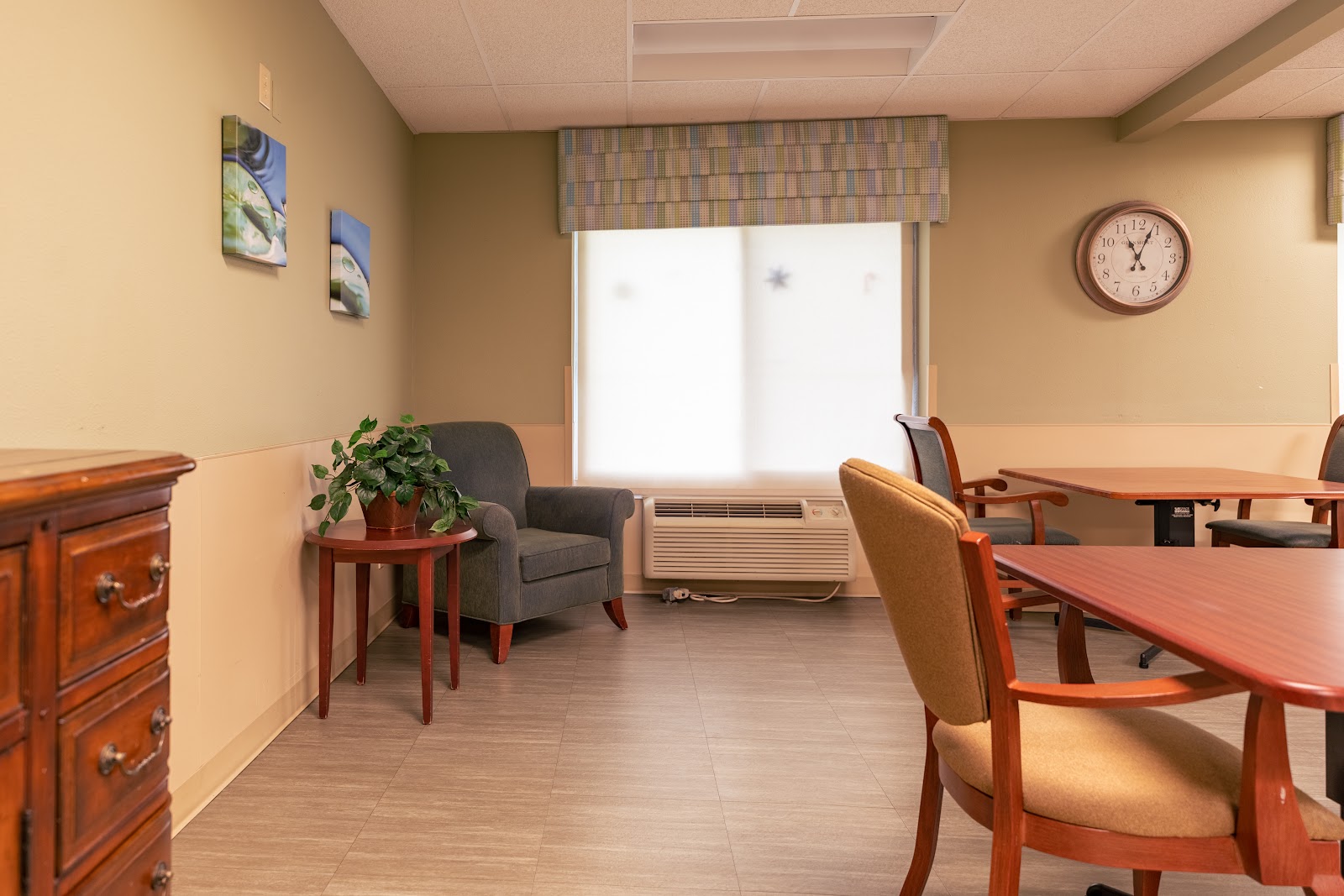 Autumn Lake Healthcare at Perring Parkway