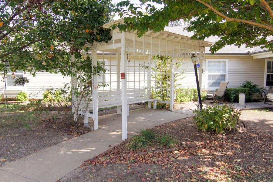 Oxford Springs Tulsa Assisted Living