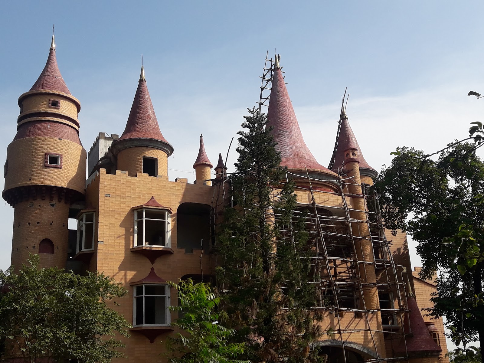 Aastha Health Resort - Old Age Home