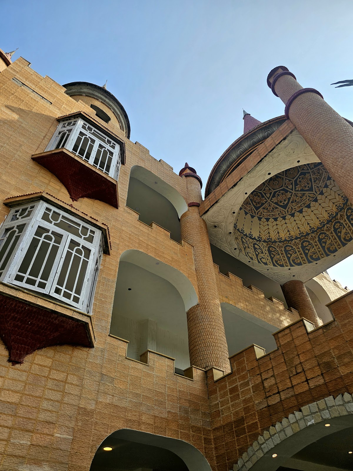 Aastha Health Resort - Old Age Home