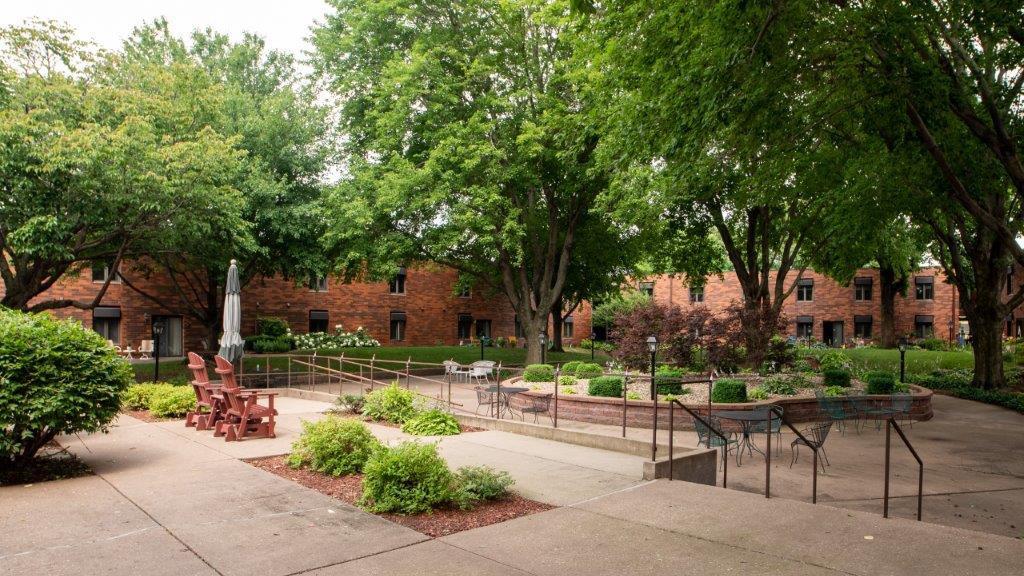 Ridgecrest Village