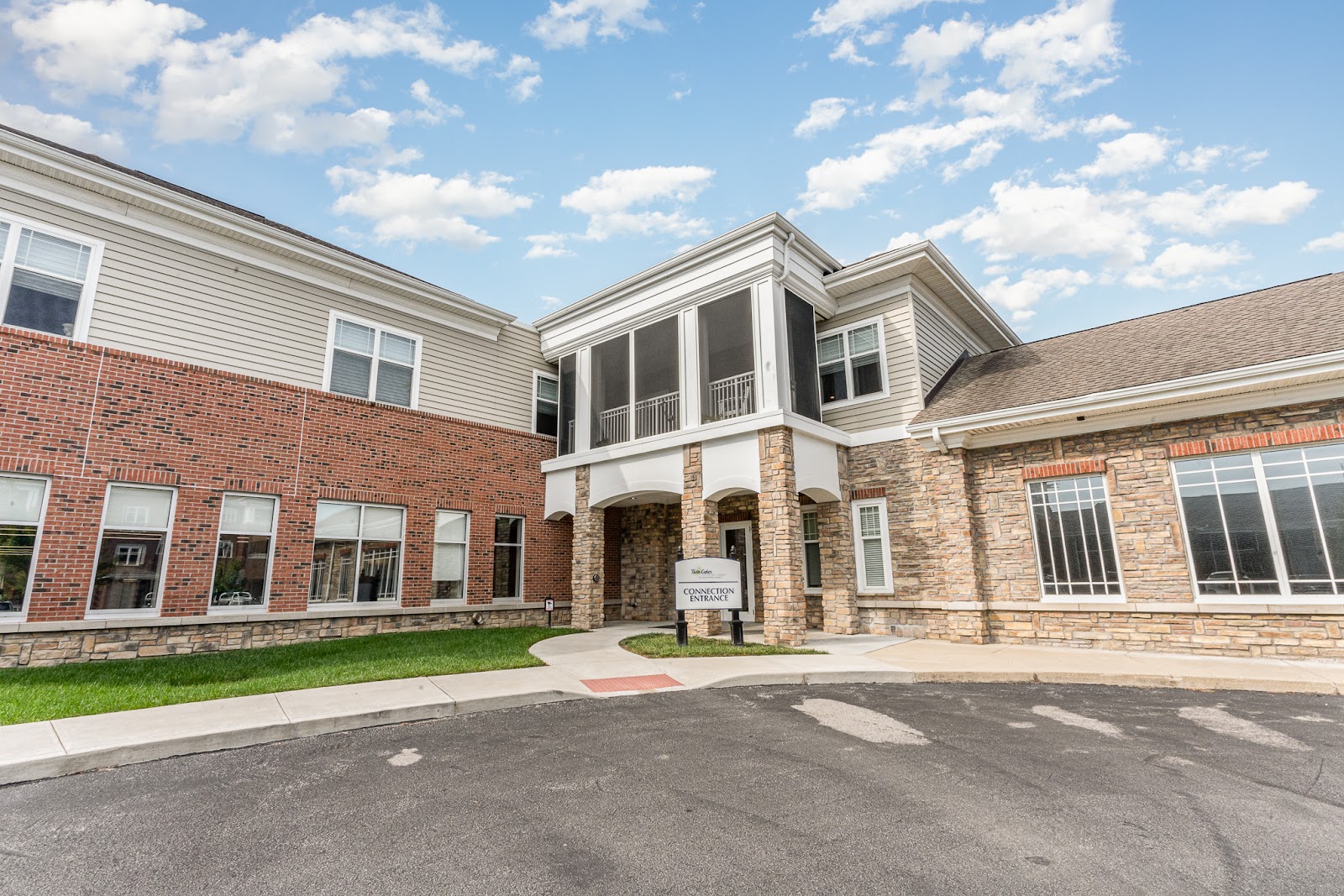Twin Lakes Senior Living Community