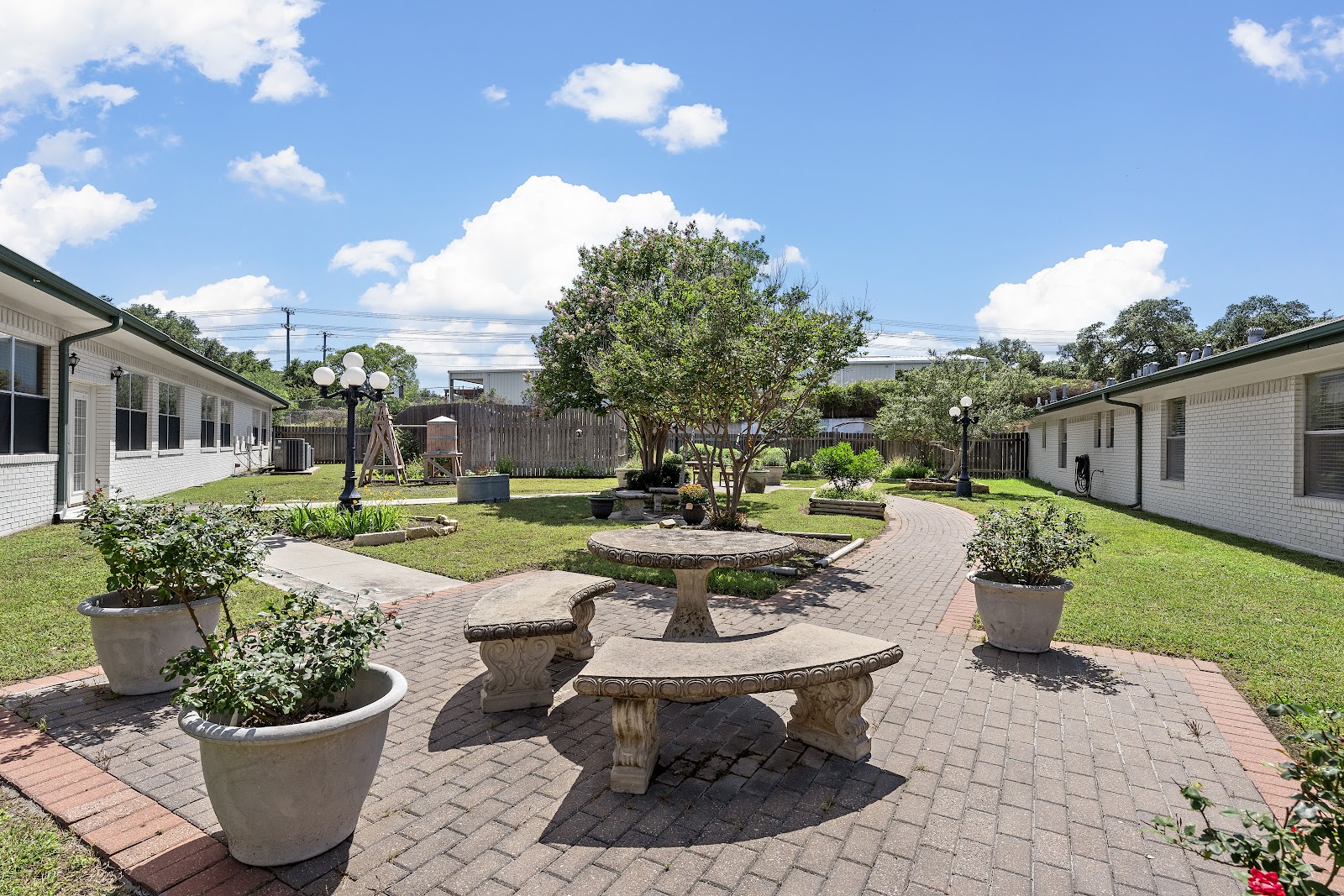 Oaks Nursing Center
