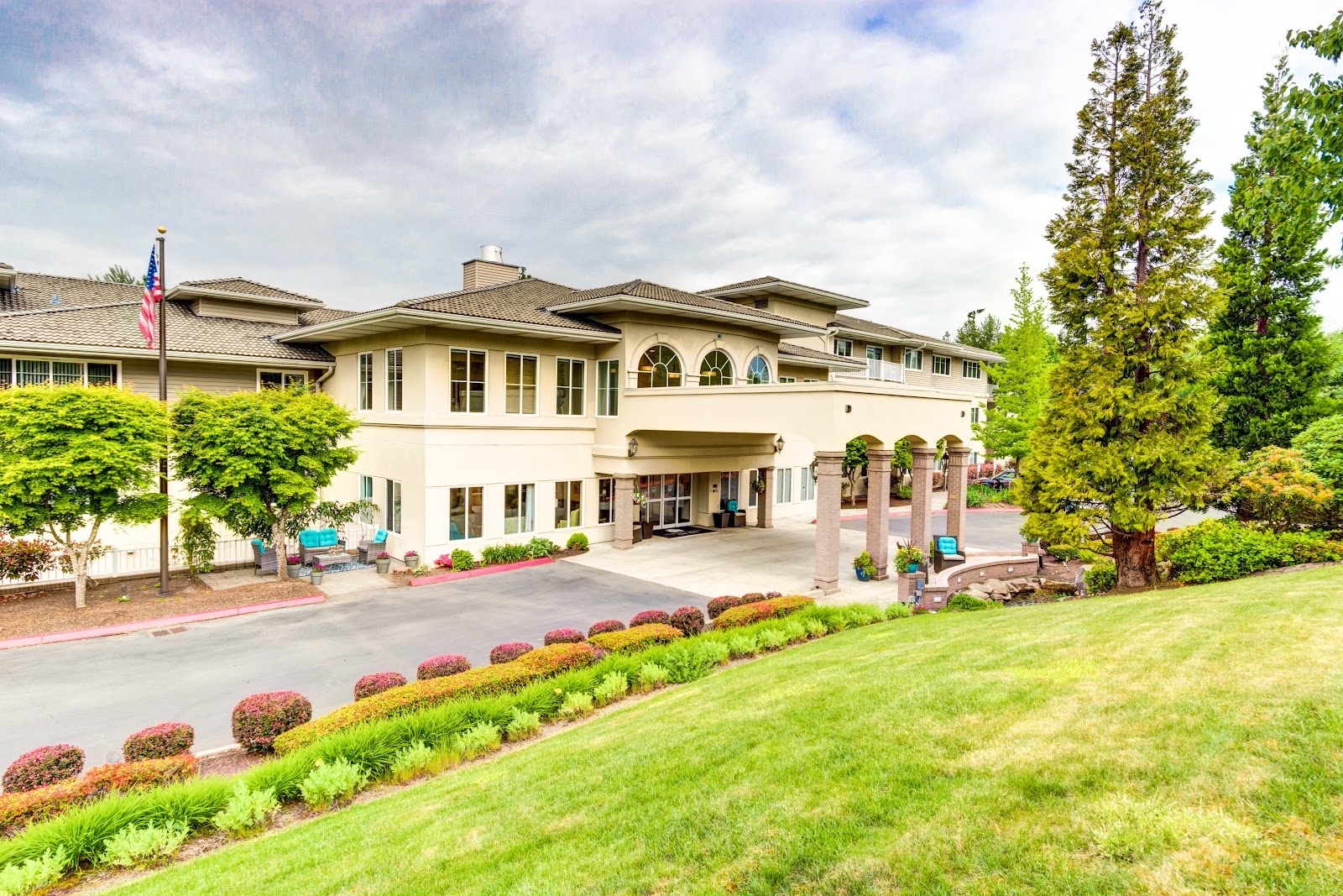 Harbour Pointe Senior Living