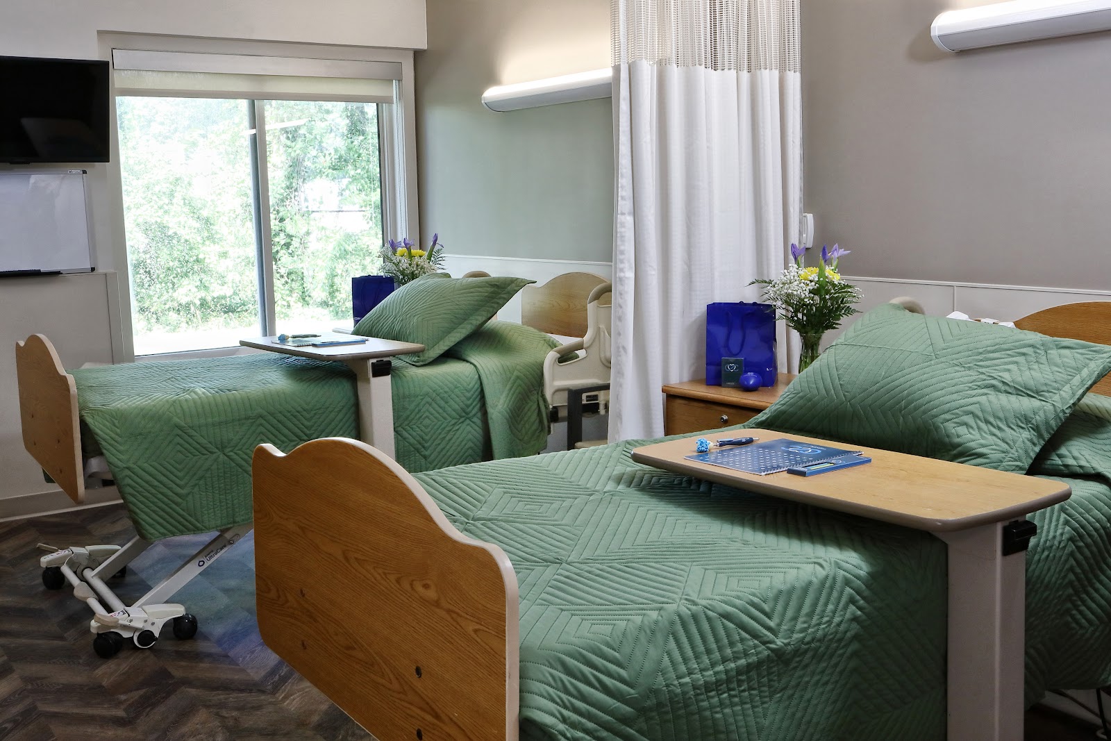 Complete Care at Silver Lake