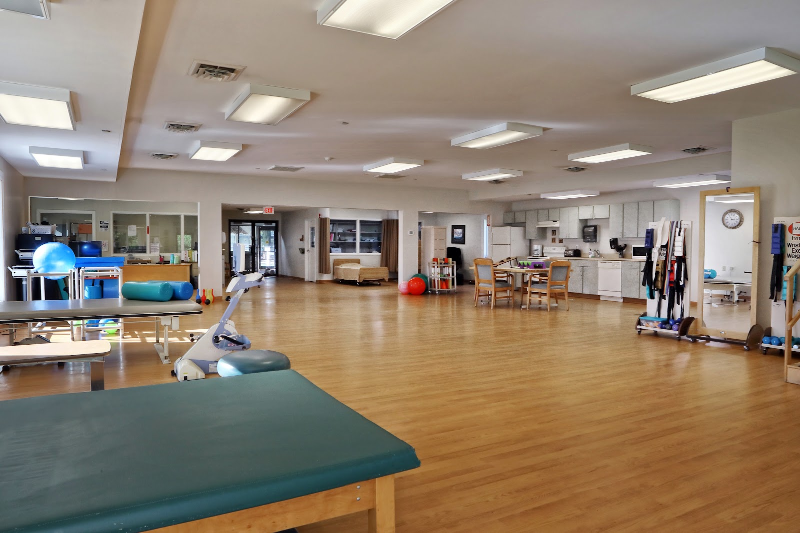 Complete Care at Silver Lake