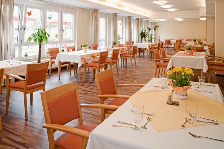 Kursana home Bruchkoebel