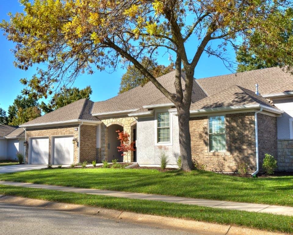 Lakeview Village