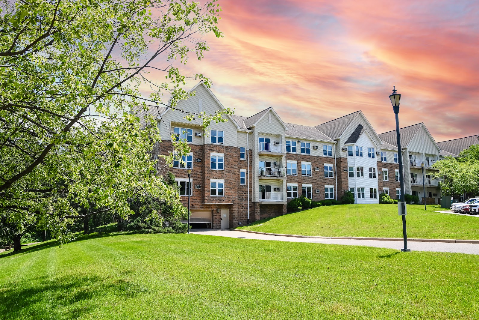 Westwood Ridge 1 by Vivie