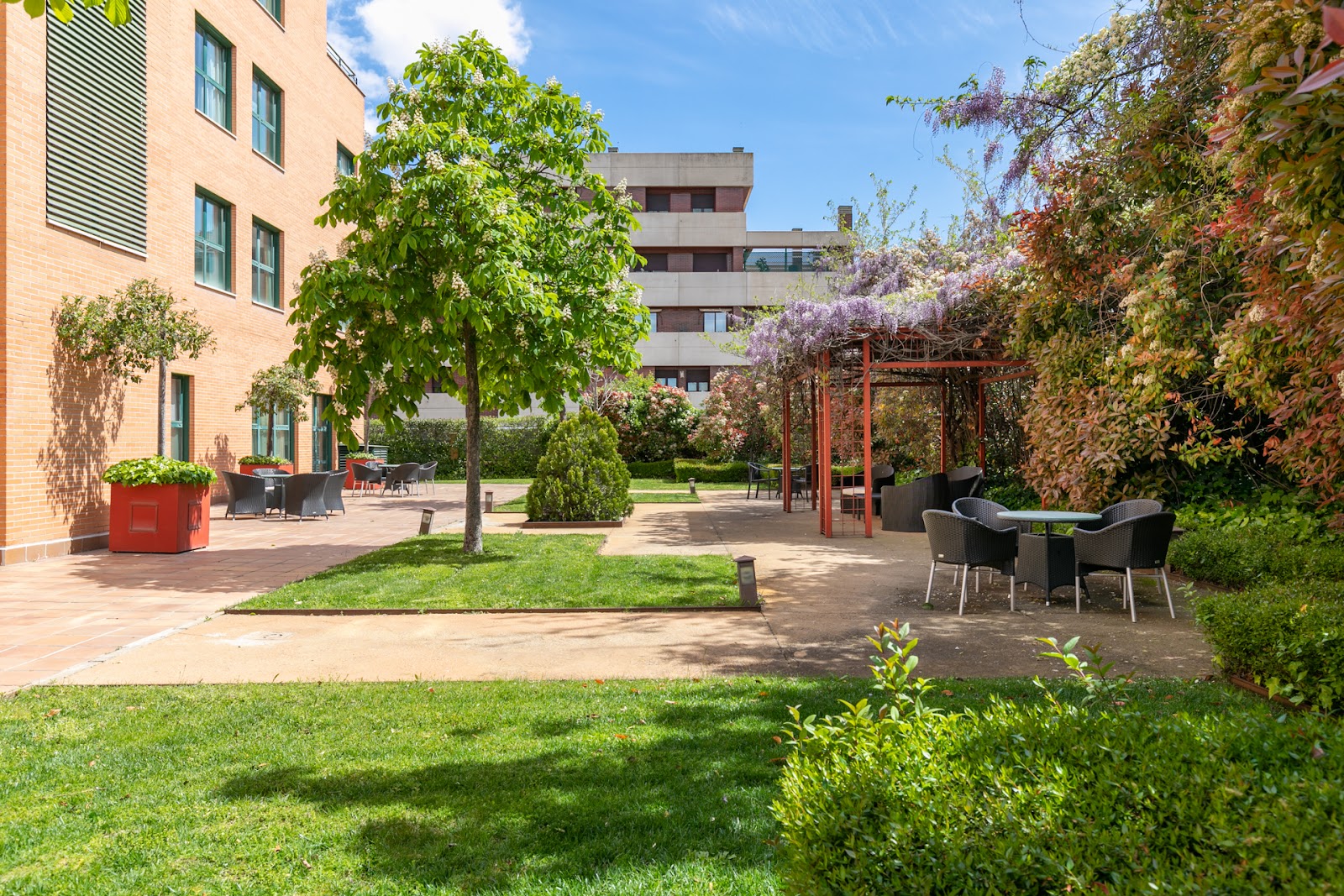 Sanitas Residencia y Centro de Día La Moraleja