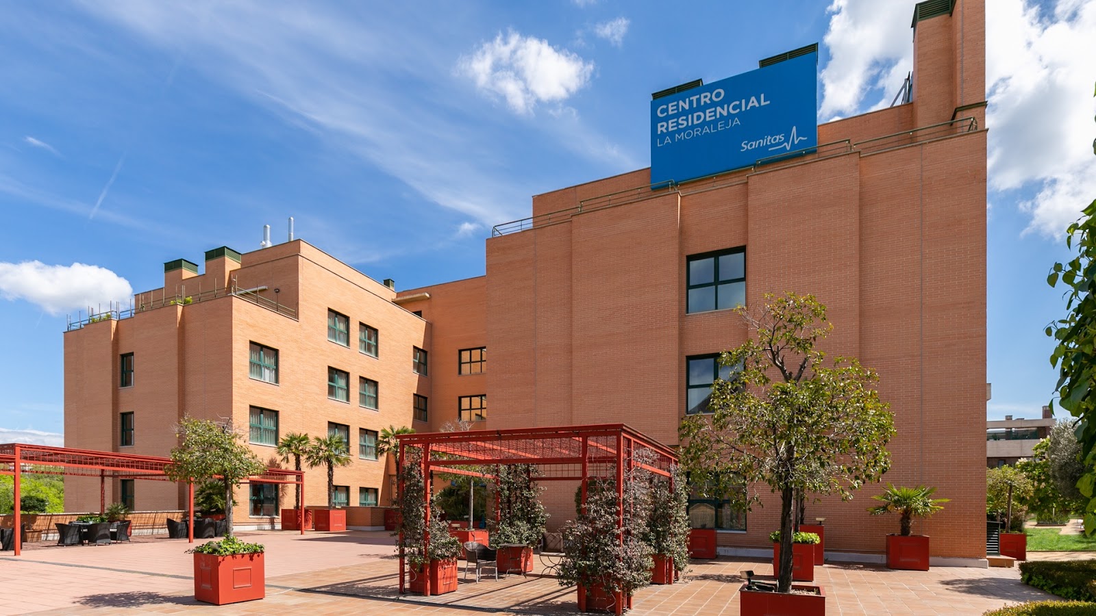 Sanitas Residencia y Centro de Día La Moraleja