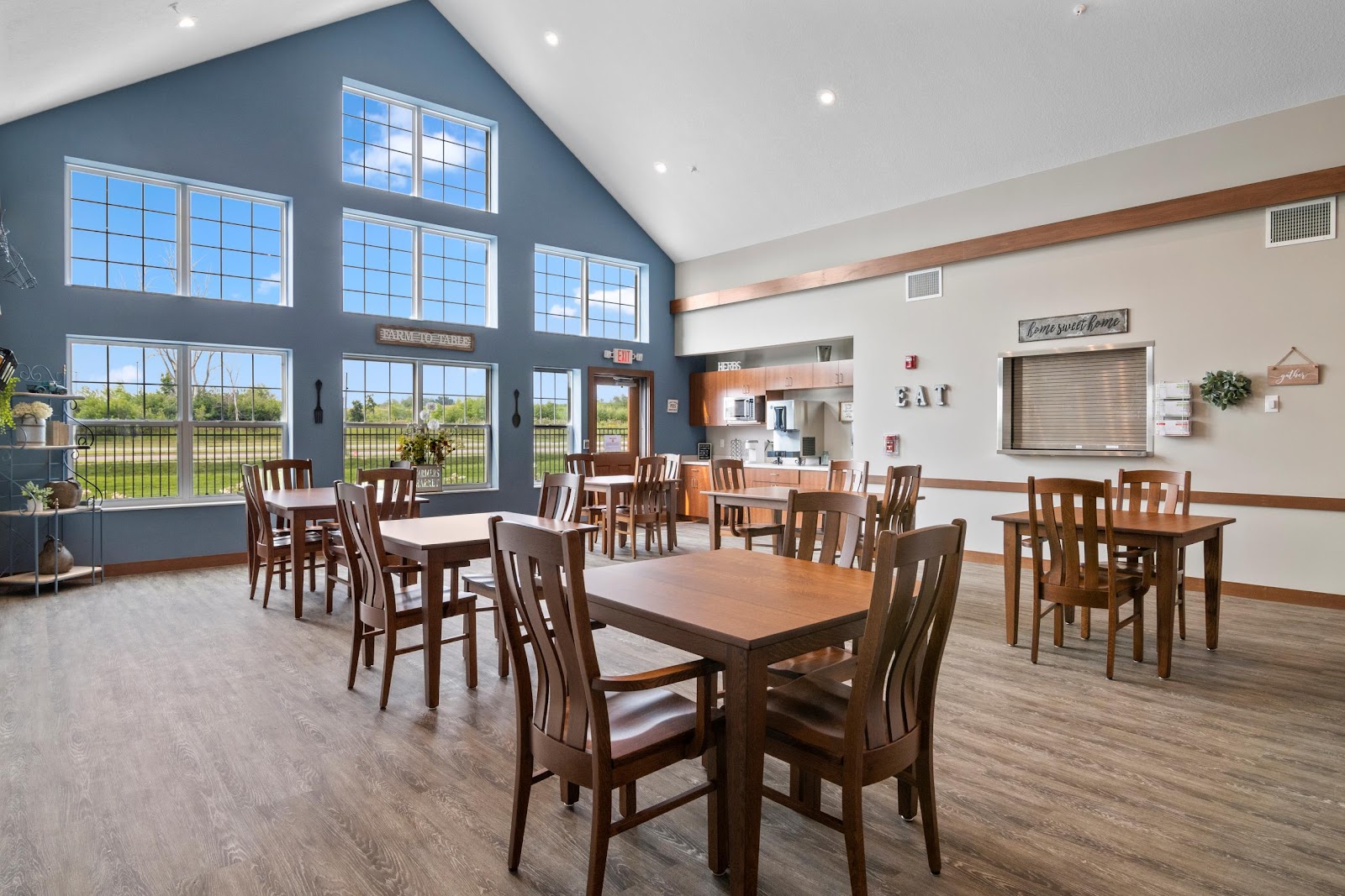 Suite Living Senior Care of Forest Lake