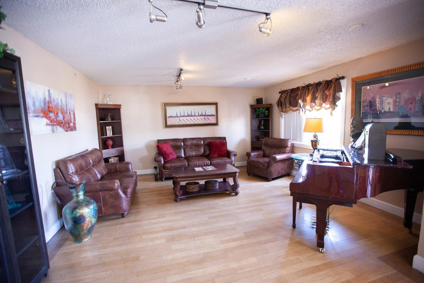 Rose Court Senior Living