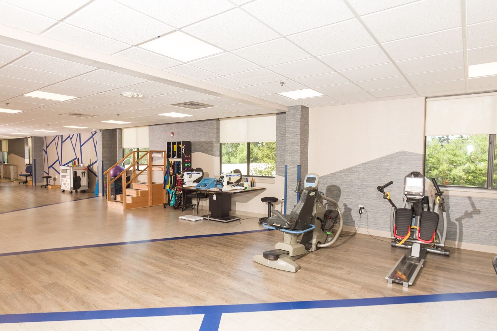 Royal Suites Healthcare & Rehabilitation Center