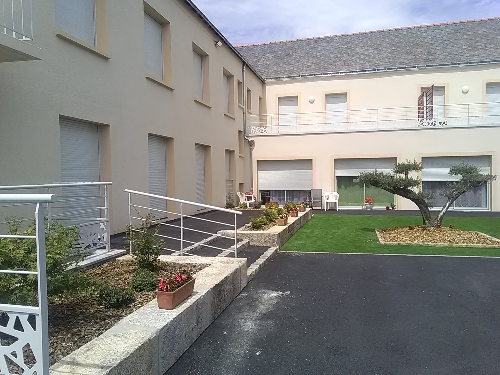 RESIDENCE SENIOR VIS L' ÂGE