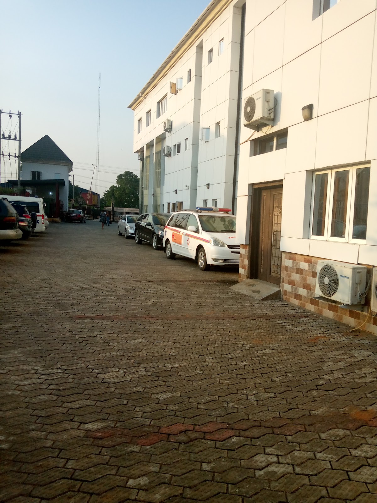 Life International Hospital
