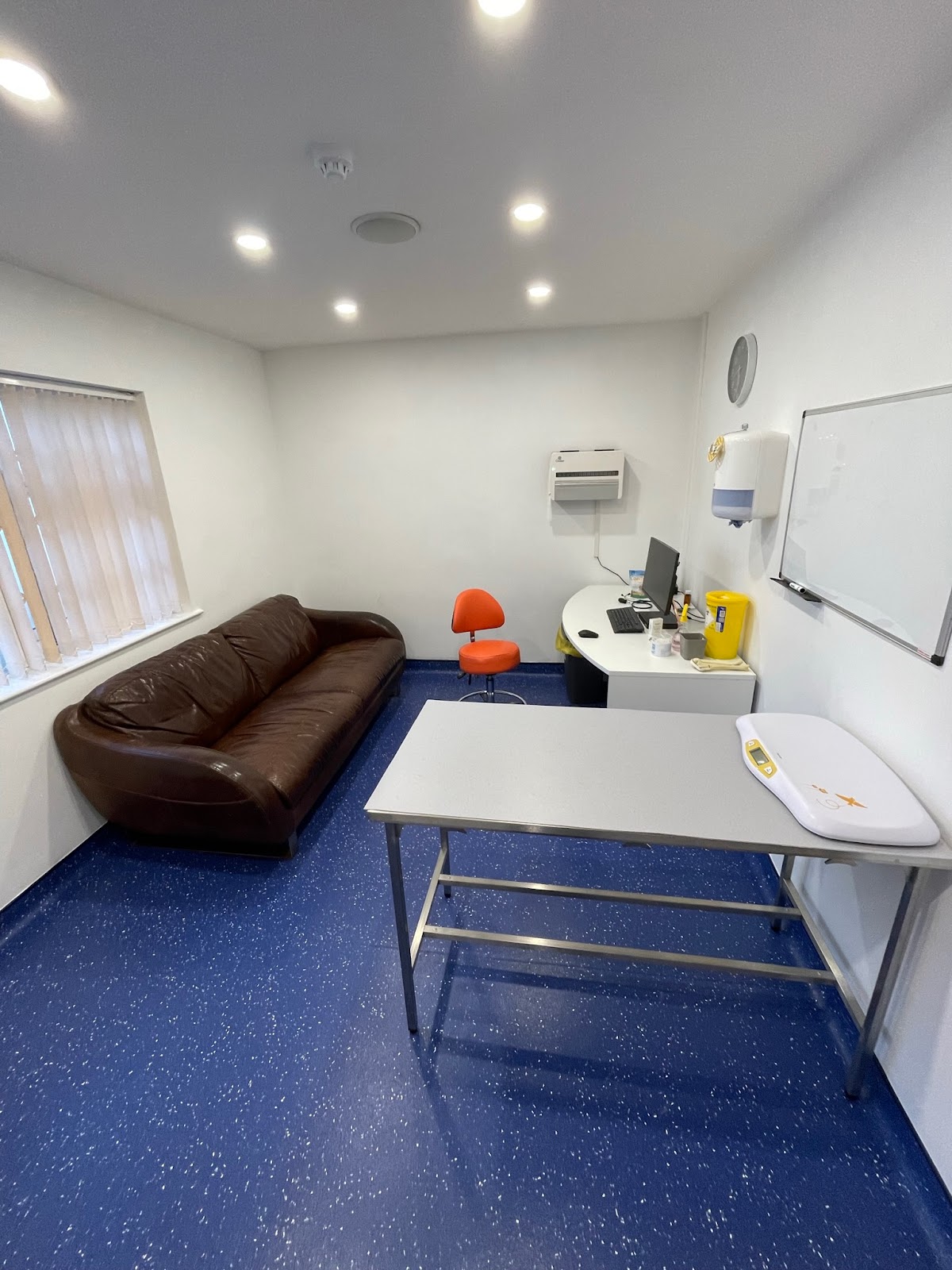Beehive Vets (Rothwell)