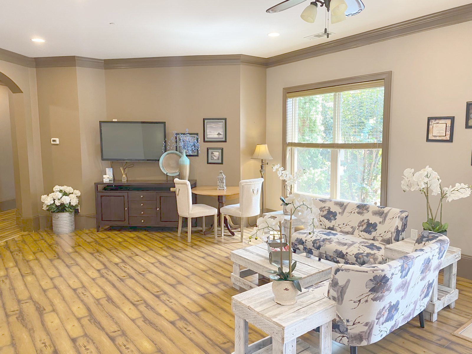 Angels Garden Senior Community PCH Assisted Living & Memory Care