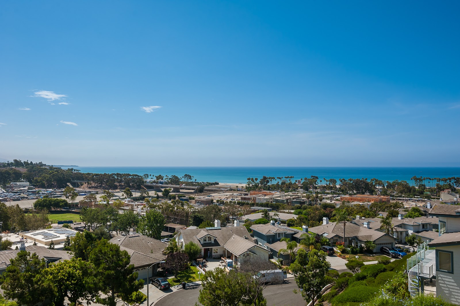 Sea Bluffs, Ivy Signature Living