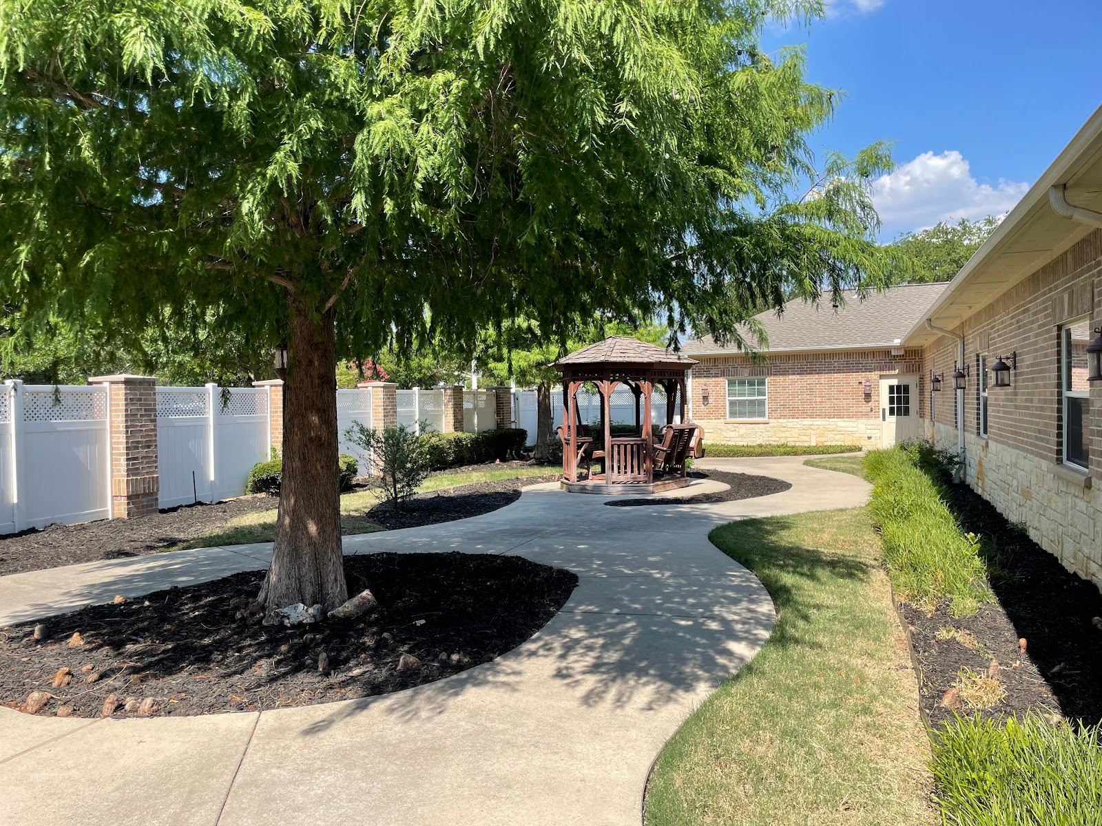 Magnolia Assisted Living and Memory Care