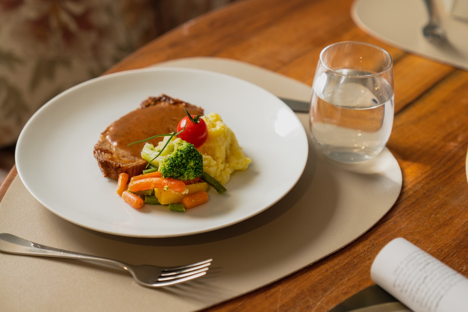 Ascott Hotel & Restaurant