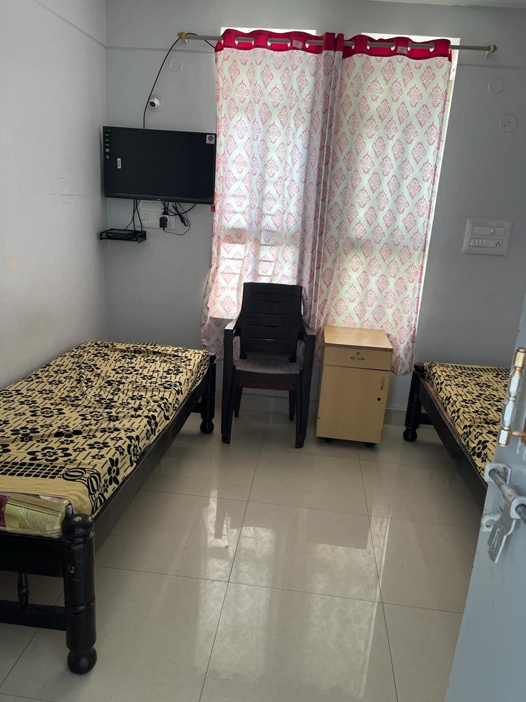 Ashraya Foundation Old Age Care Centre || Nittuvalli || Davanagere