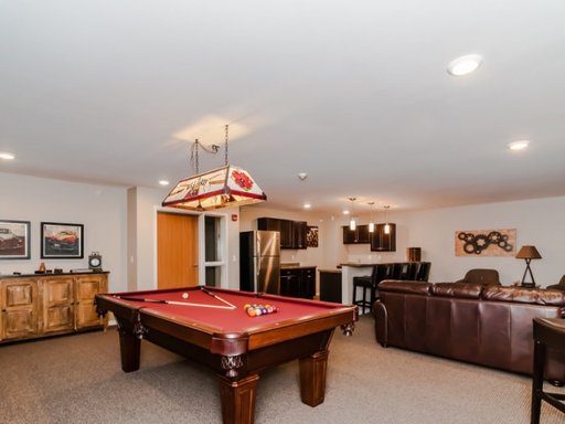 Silver Waters Apartments