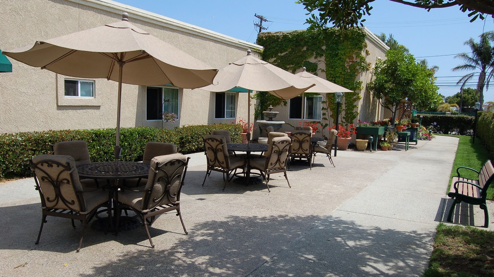 Silverado Newport Mesa Memory Care Community