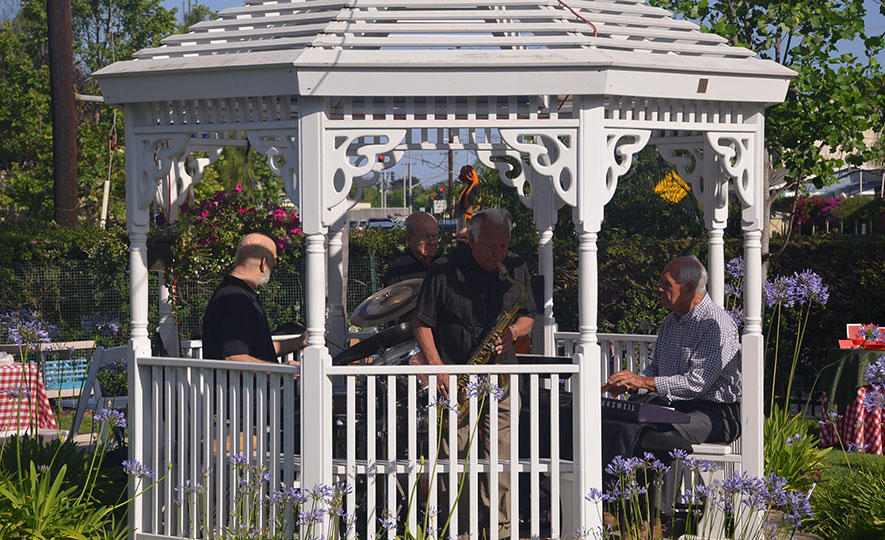 Silverado Newport Mesa Memory Care Community