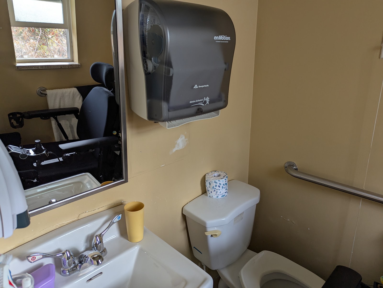 Creekside Village Assisted Living