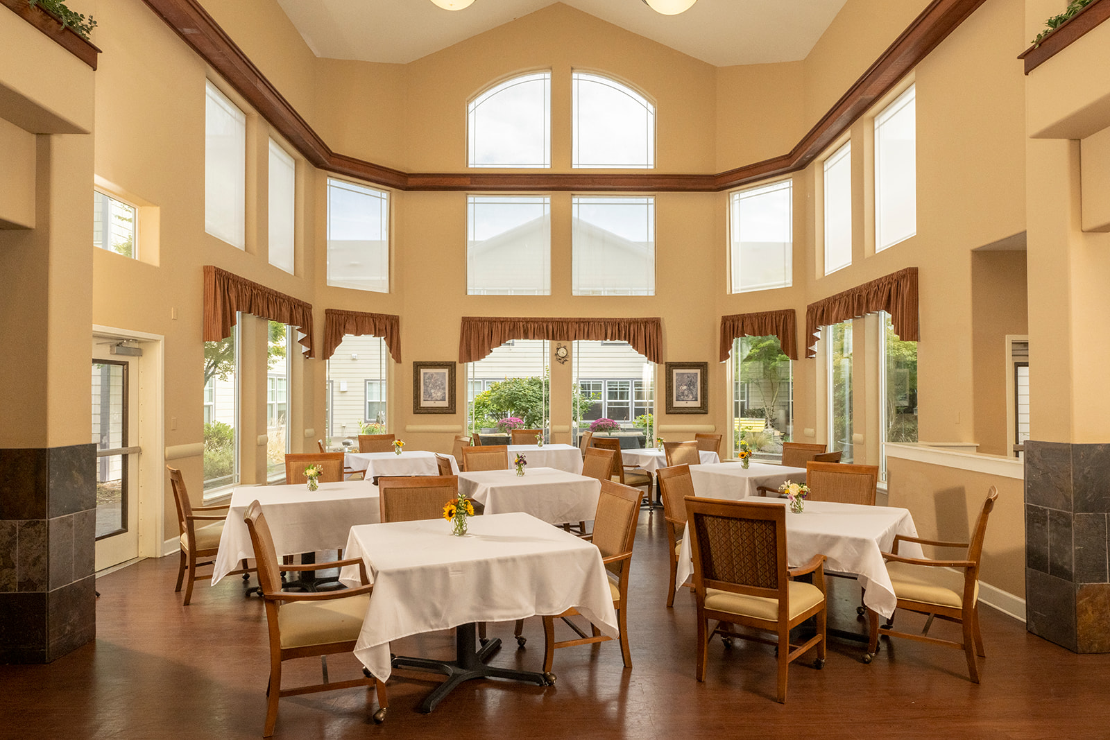 Middlefield Oaks Assisted Living and Memory Care
