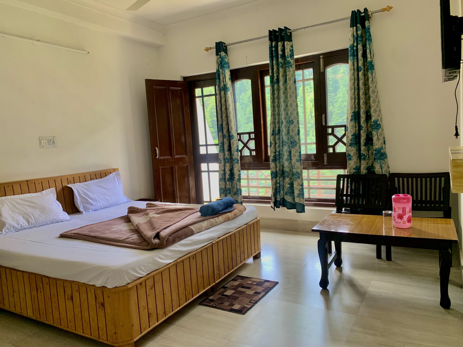 Gautam Guest House, Khajjiar